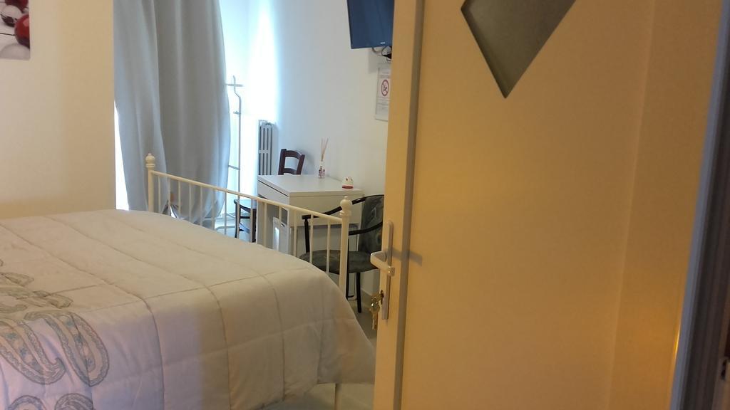 Le Tre Rose Bed & Breakfast Casamassima Exterior foto